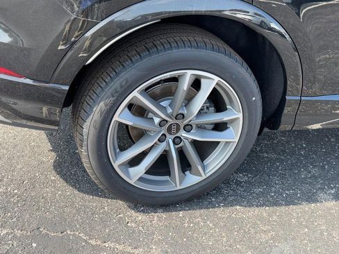 New 2025 Audi Q3 2.0T Premium image 4