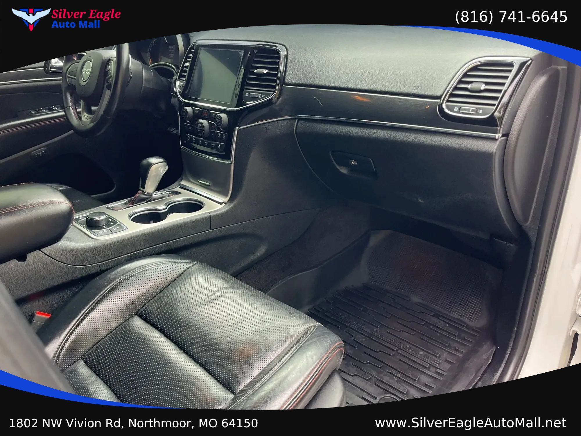 Used 2019 Jeep Grand Cherokee Trailhawk w/ Trailhawk Luxury Group AWD/4WD image 6