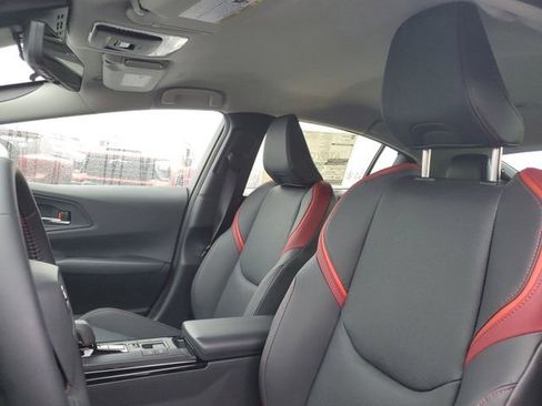 New 2026 Toyota Prius Plug-In Hybrid image 11