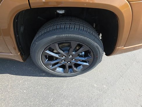 New 2026 Jeep Grand Cherokee L Limited AWD/4WD image 9