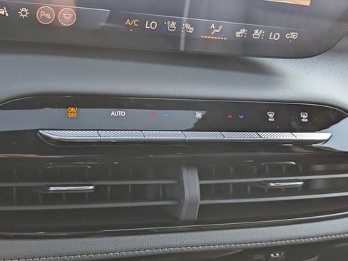 New 2026 Buick Enclave Avenir w/ Super Cruise Package image 14