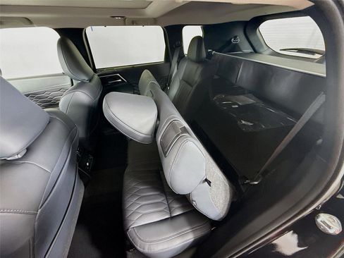 New 2026 Mitsubishi Outlander SEL image 20