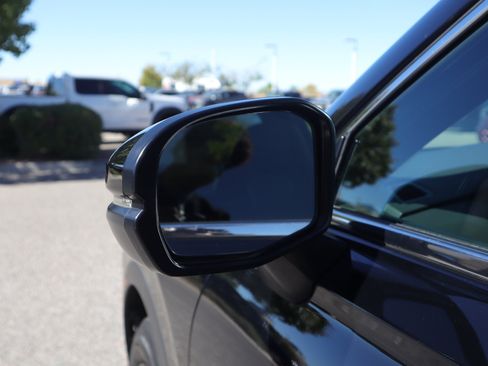 Used 2023 Honda CR-V Sport image 17