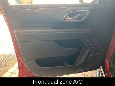 Used 2024 GMC Yukon AT4 image 9