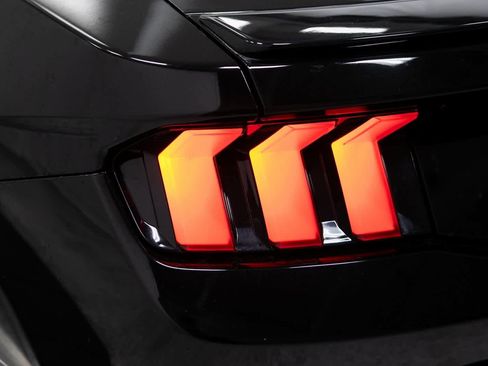 Used 2024 Ford Mustang GT Premium image 28