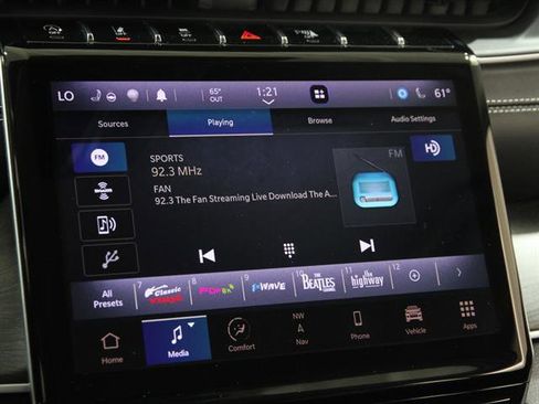 Used 2021 Jeep Grand Cherokee L Limited image 10