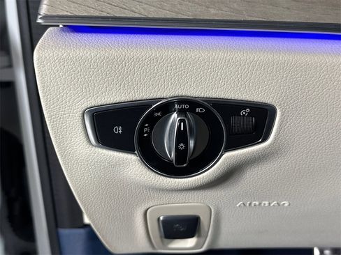 Used 2022 Mercedes-Benz E 450 Cabriolet image 31