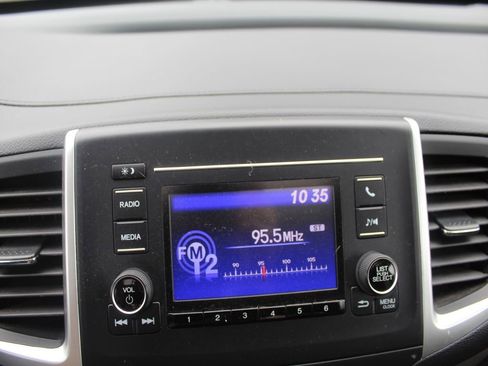 Used 2019 Honda Ridgeline RTL image 8