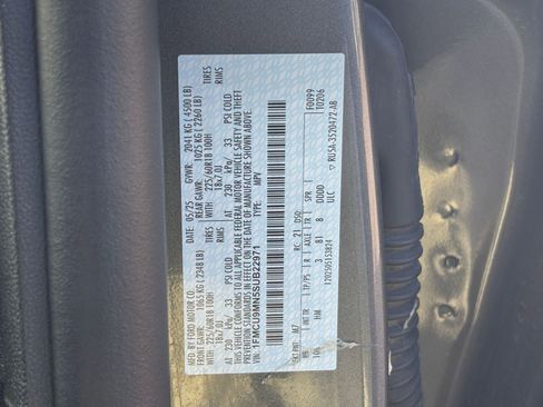 Used 2025 Ford Escape ST-Line AWD/4WD image 28