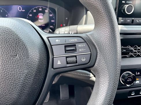 Used 2025 Honda Accord LX image 22