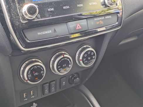 Used 2025 Mitsubishi Outlander Sport SE AWD/4WD image 22