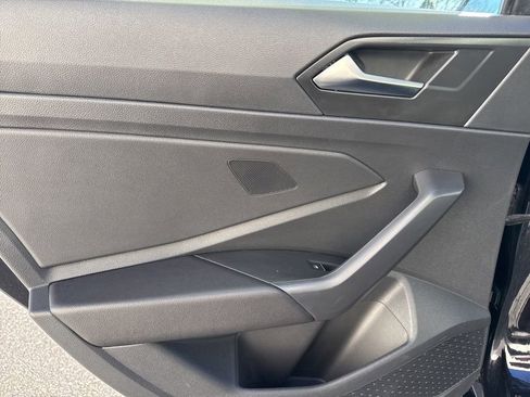 Certified 2024 Volkswagen Jetta SE image 12