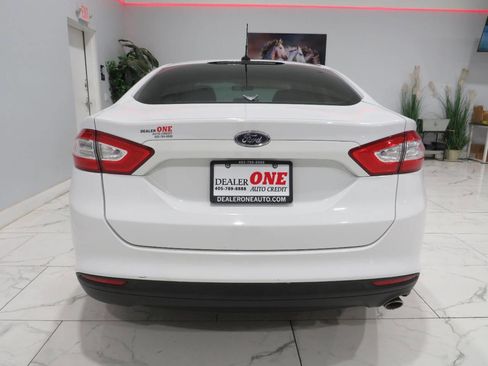 Used 2014 Ford Fusion S image 5
