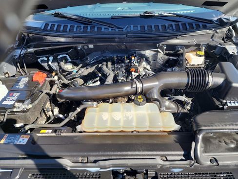 Used 2024 Ford Expedition Limited image 22