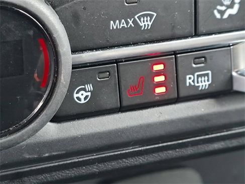 Used 2024 Ford Bronco Wildtrak image 16