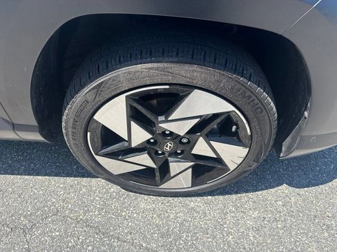 Used 2024 Hyundai Kona Limited AWD/4WD image 10