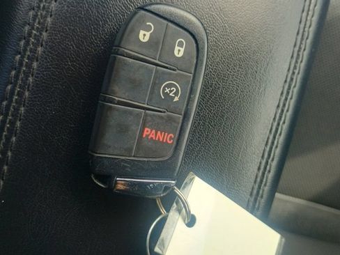 Used 2023 Jeep Compass Limited AWD/4WD image 22