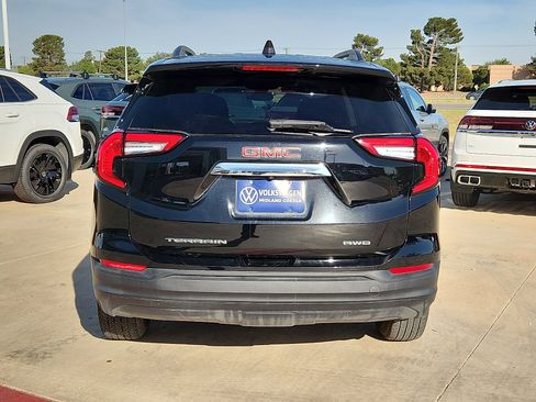 Used 2024 GMC Terrain SLE w/ Driver Convenience Package AWD/4WD image 6