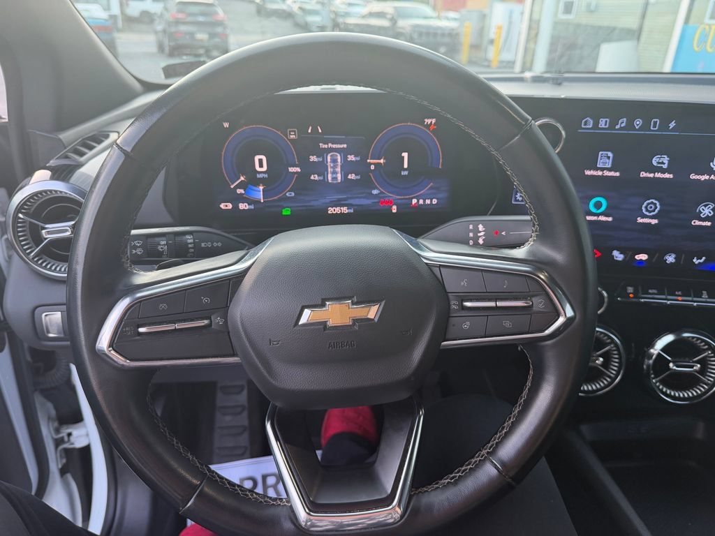 Used 2024 Chevrolet Blazer EV LT AWD/4WD image 15