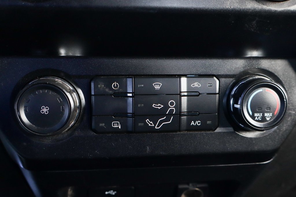Used 2019 Ford F550 2WD Regular Cab Super Duty image 32