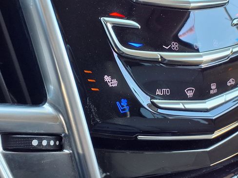 Used 2015 Cadillac SRX Premium image 5