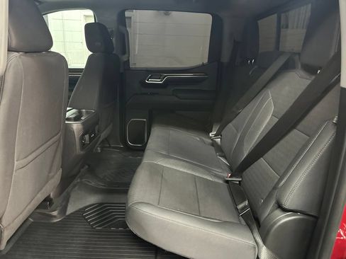 Used 2026 Chevrolet Silverado 1500 LT Trail Boss w/ Convenience Package II AWD/4WD image 22