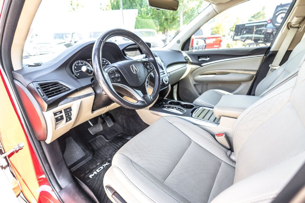 Used 2019 Acura MDX w/ Technology Package AWD/4WD image 16