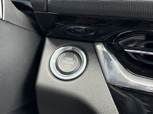 New 2026 Buick Envista Sport Touring image 9