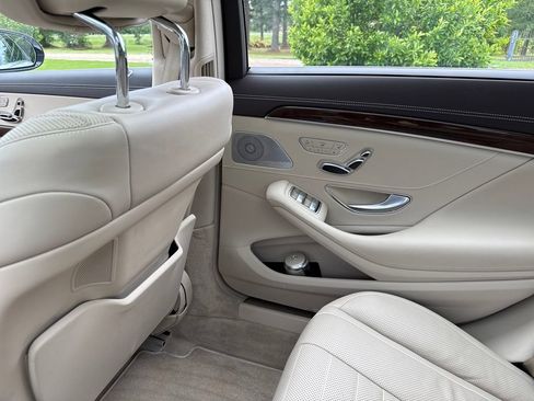 Used 2014 Mercedes-Benz S 550 Sedan image 44