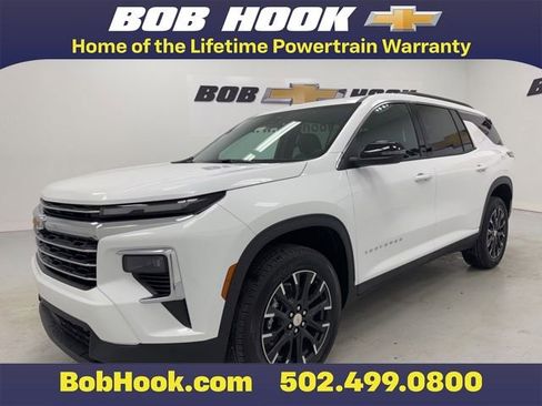 New 2026 Chevrolet Traverse LT w/ Sun and Wheel Package AWD/4WD image 1