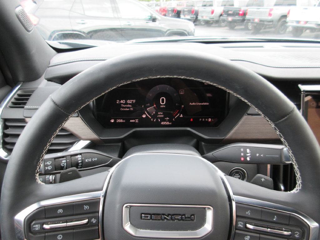 Certified 2025 GMC Acadia Denali AWD/4WD image 31