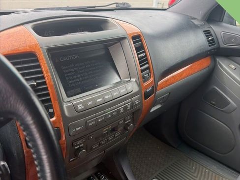 Used 2007 Lexus GX 470 AWD/4WD image 2