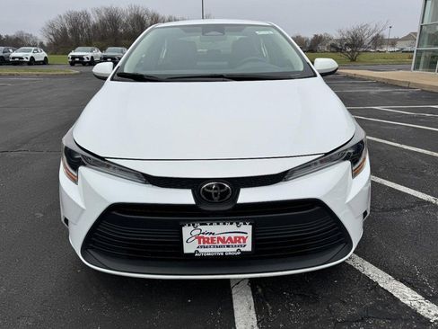 Used 2024 Toyota Corolla LE image 9