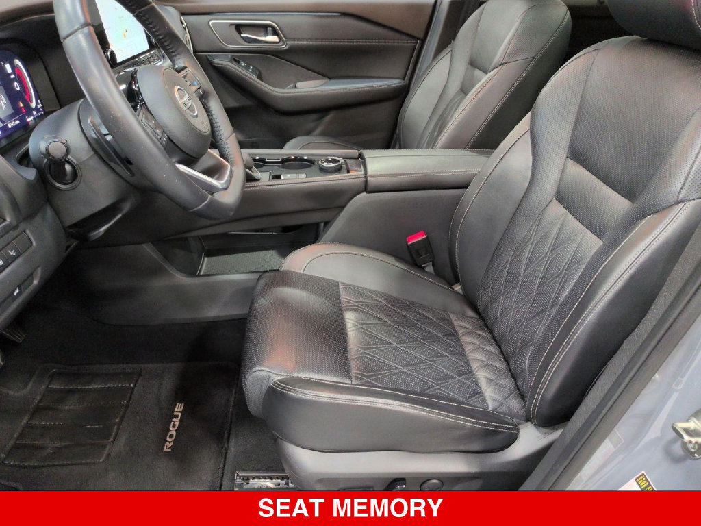 Used 2021 Nissan Rogue Platinum AWD/4WD image 18