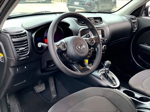 Used 2019 Kia Soul image 15