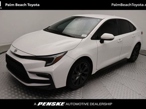 Certified 2023 Toyota Corolla SE FWD image 1