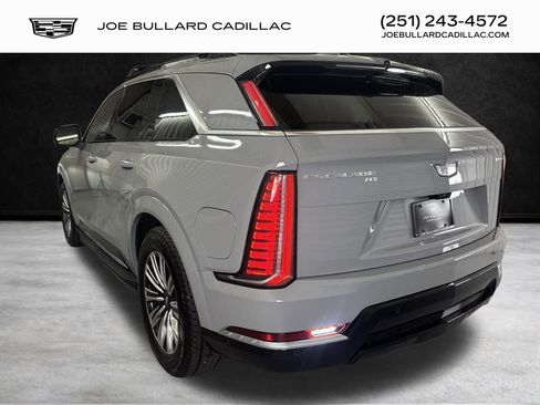 New 2026 Cadillac Escalade IQ Luxury 1 w/ LPO, Floor Liner Package image 4