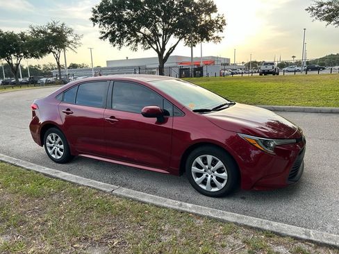 Used 2023 Toyota Corolla LE FWD image 8