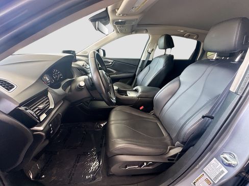 Used 2024 Acura RDX SH-AWD image 18
