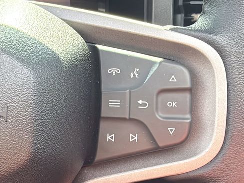 Used 2024 Ford Bronco Outer Banks AWD/4WD image 14