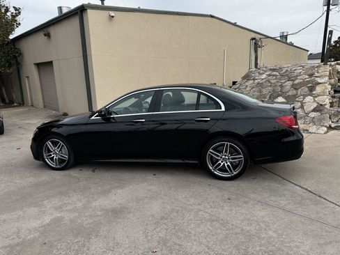 Used 2019 Mercedes-Benz E 450 4MATIC Sedan image 4