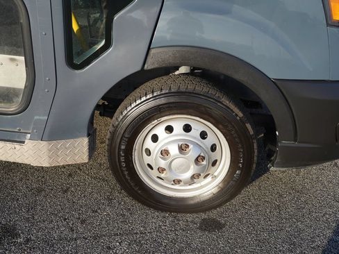 Used 2021 Ford Transit 350 DRW RWD image 30