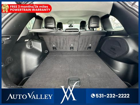 Used 2019 Jeep Cherokee Limited image 40
