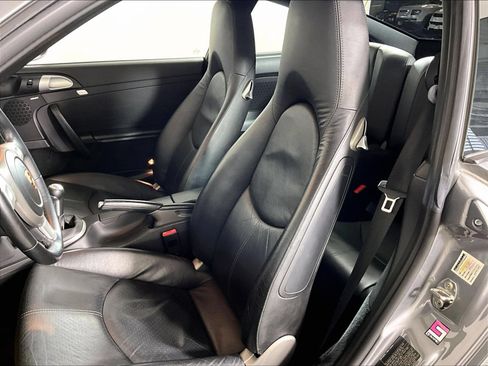 Used 2005 Porsche 911 Carrera S RWD image 5