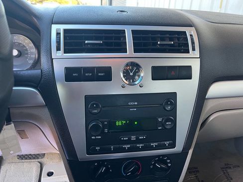 Used 2006 Mercury Milan Premier image 25