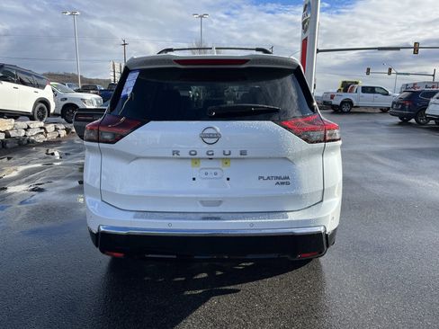New 2026 Nissan Rogue Platinum w/ Platinum Premium Package image 4