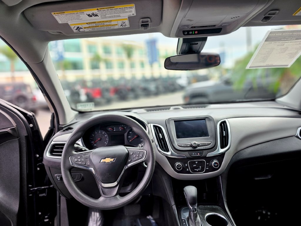 Used 2024 Chevrolet Equinox LS FWD image 36