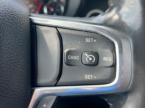 Used 2021 RAM 1500 Laramie AWD/4WD image 19