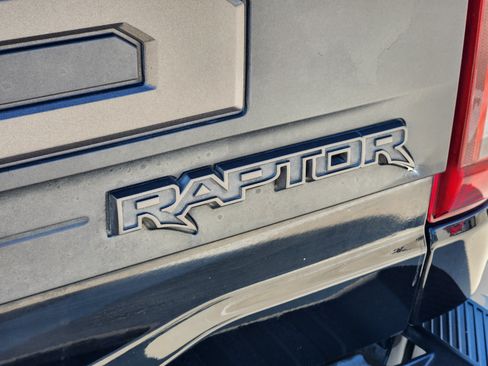 Used 2022 Ford F150 Raptor w/ Equipment Group 801A High AWD/4WD image 41