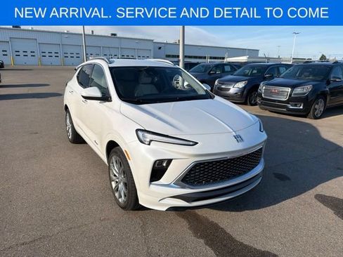 Certified 2024 Buick Encore GX Avenir w/ Avenir Convenience Package AWD/4WD image 6